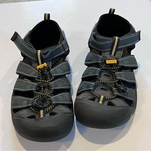 KEEN Newport H2 Kids Size 4 US / EUR 36 Blue Drawstring Hiking Sandals Shoes